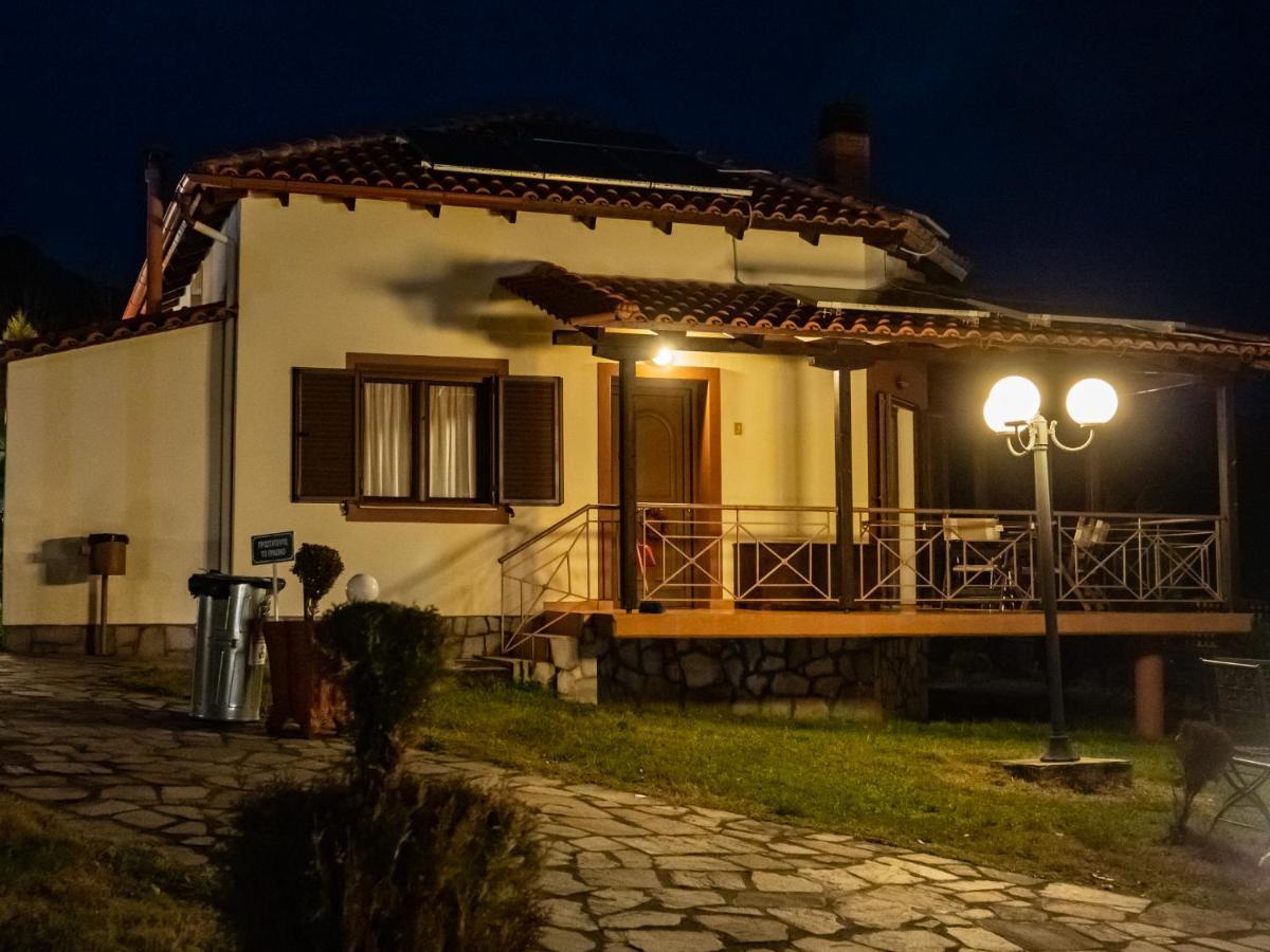 Karyon Apartments Kariofiton Экстерьер фото